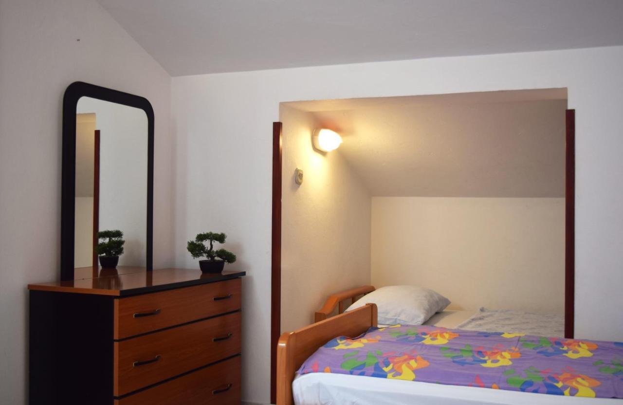 Apartmenthaus Mira Eldic *